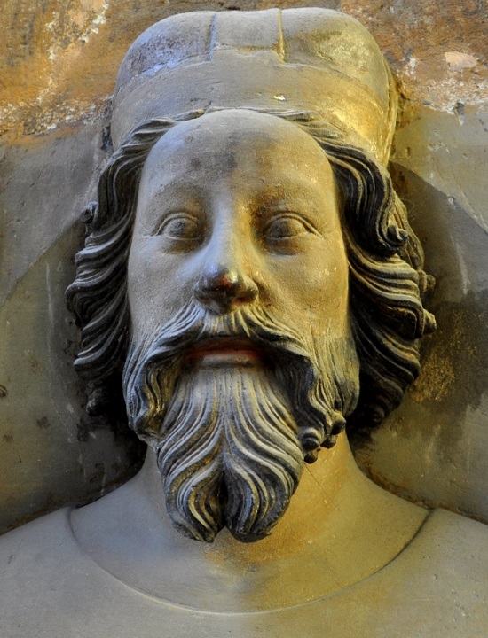 Bust of Wenceslas of Luxembourg on the triforium of St. Vitus Cathedral (author: Packare)